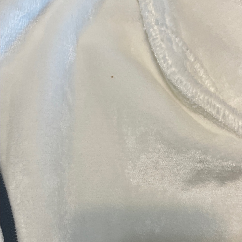 Spyder White Jacket with Black Trim - Picture 3 of 7